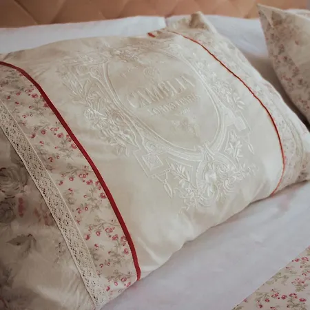 Couette-café Agnese Lucques